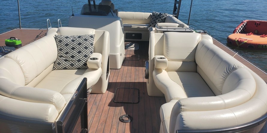 Premier Pontoons Grand Isle 250