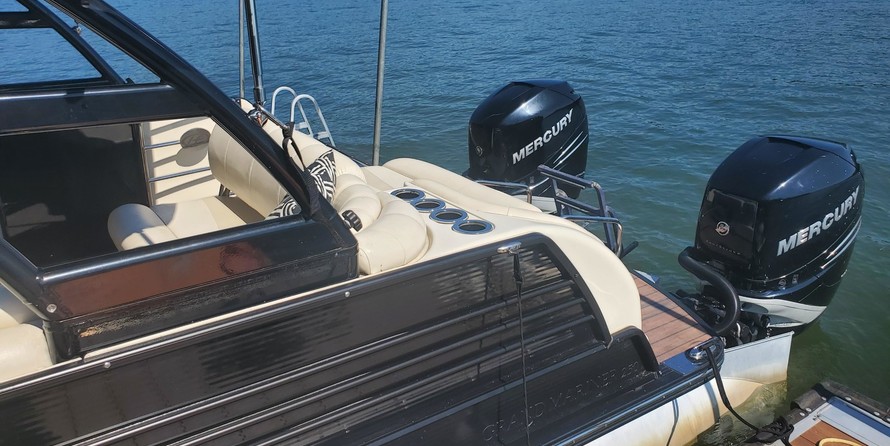 Premier Pontoons Grand Isle 250