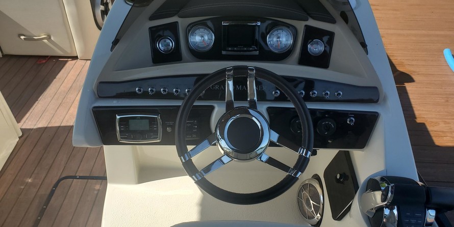 Premier Pontoons Grand Isle 250