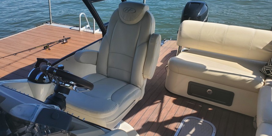 Premier Pontoons Grand Isle 250