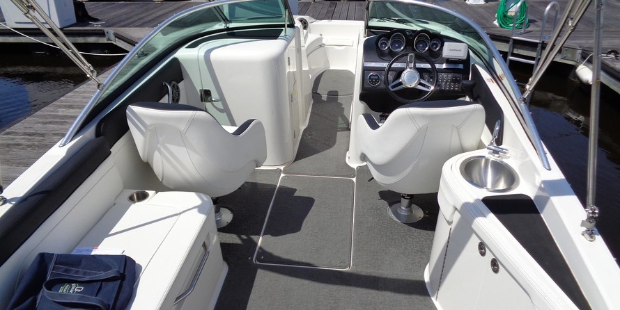Sea Ray 260 Sundeck