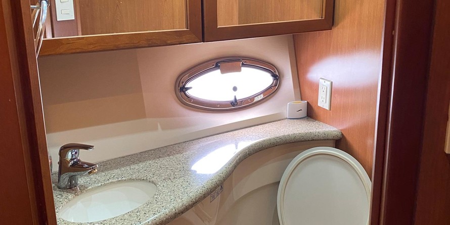 Silverton 43 Sport Bridge