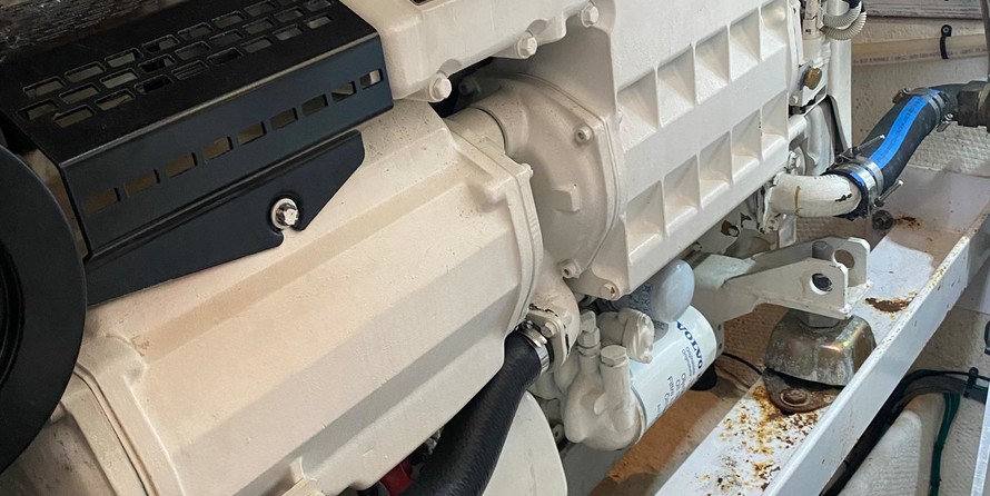 Silverton 43 Sport Bridge