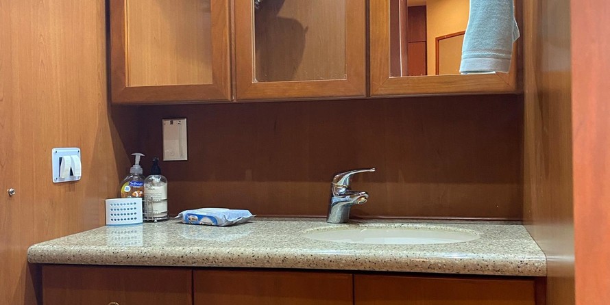 Silverton 43 Sport Bridge