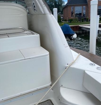 Sea ray 330 express cruiser
