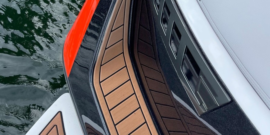 Super Air Nautique 210