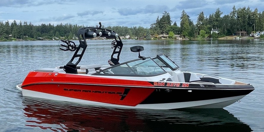 Super Air Nautique 210