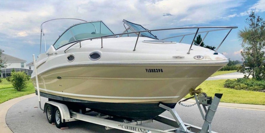 Sea Ray 240 Sundancer