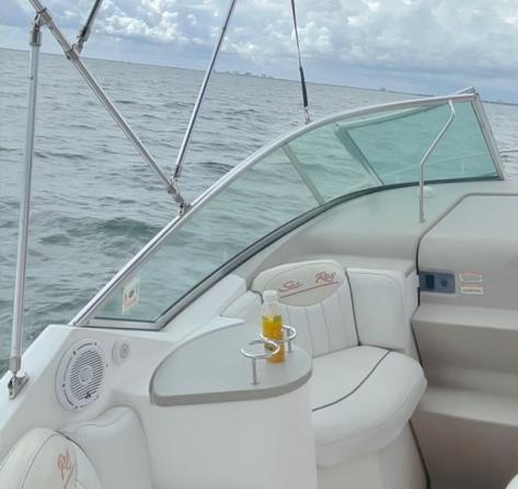 Sea Ray 240 Sundancer