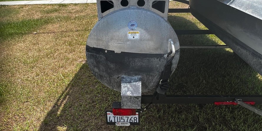 Sun Tracker Party Barge 18 DLX