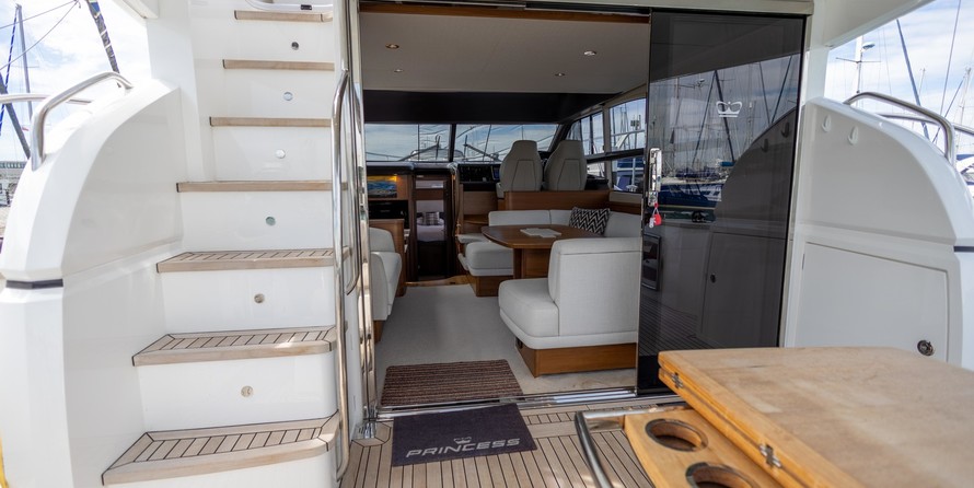 Princess 43