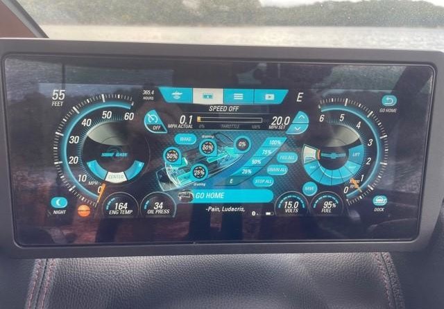 Malibu Wakesetter 25 LSV