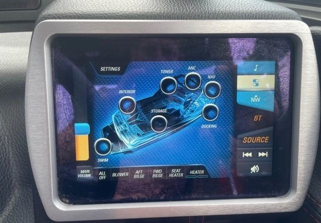 Malibu Wakesetter 25 LSV