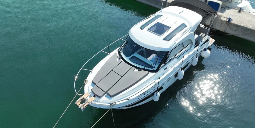 Beneteau Antares 9 OB