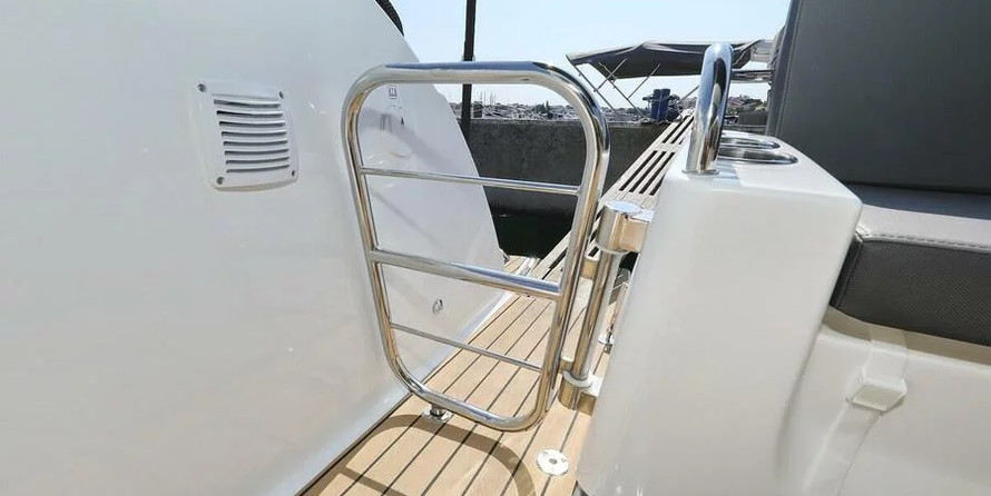 Beneteau Antares 9 OB