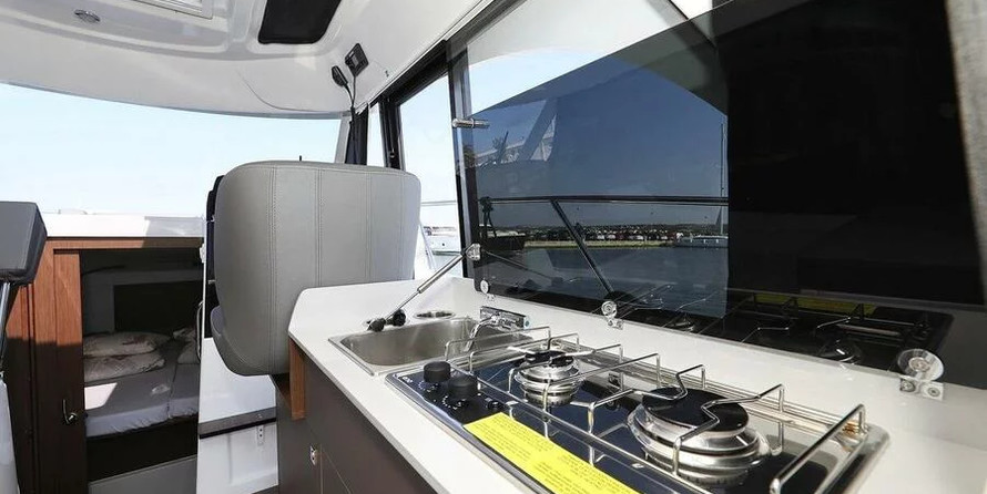 Beneteau Antares 9 OB