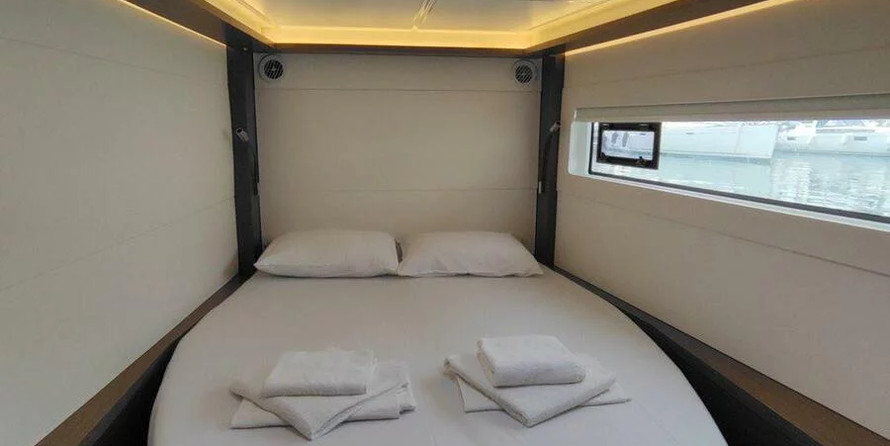 Lagoon 46 - 4 + 2 cab.