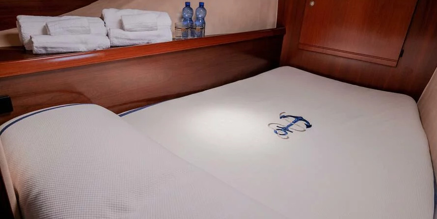 Fountaine pajot belize 43