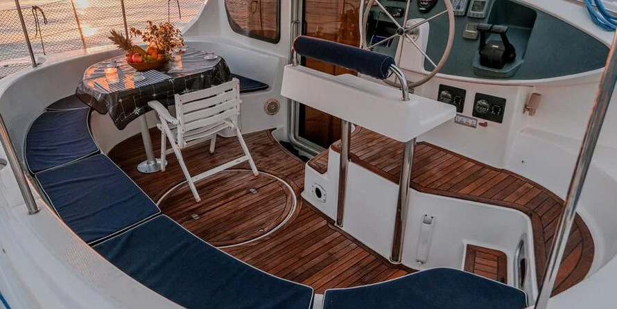 Fountaine pajot belize 43