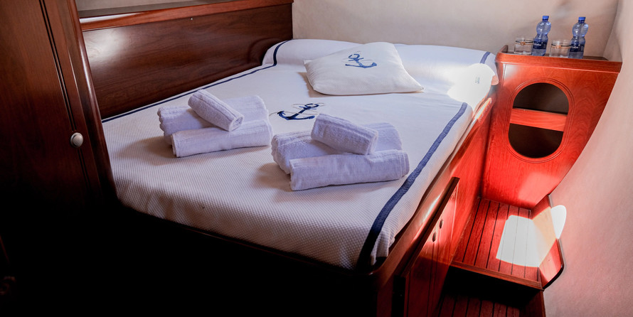 Fountaine pajot belize 43