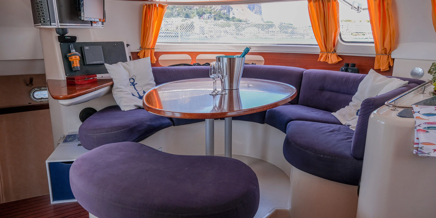 Fountaine pajot belize 43