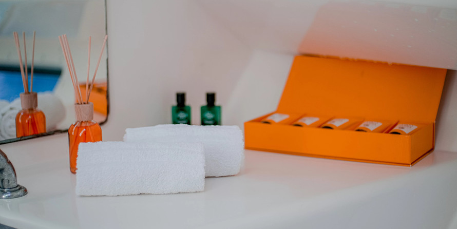 Fountaine pajot belize 43