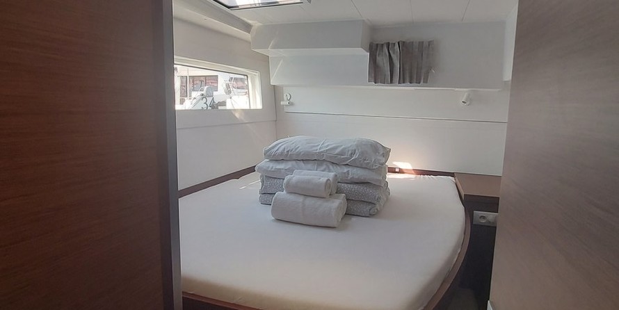 Lagoon 40 - 4 + 1 cab.