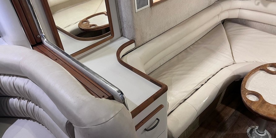 Sea Ray Sundancer 350