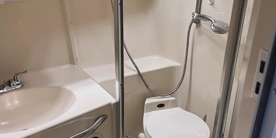 Sea Ray Sundancer 350