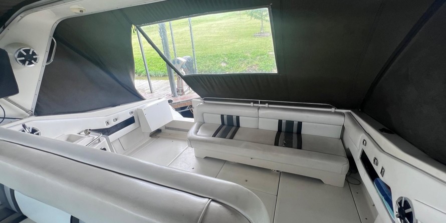 Sea Ray Sundancer 350