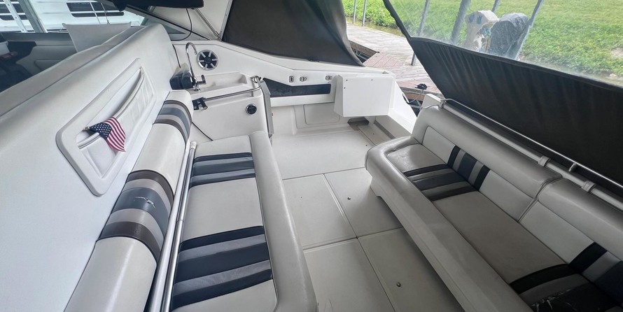 Sea Ray Sundancer 350