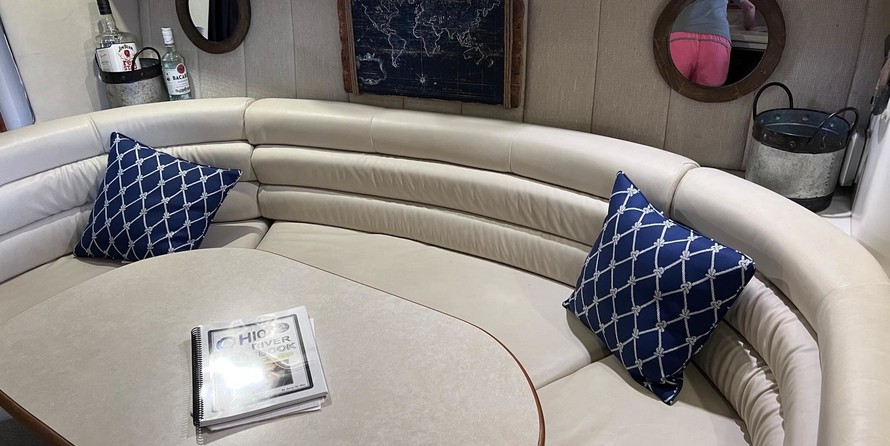 Sea Ray Sundancer 350