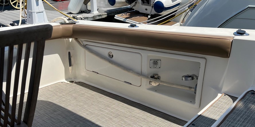 Silverton 42 Convertible