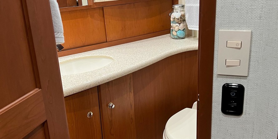 Silverton 42 Convertible