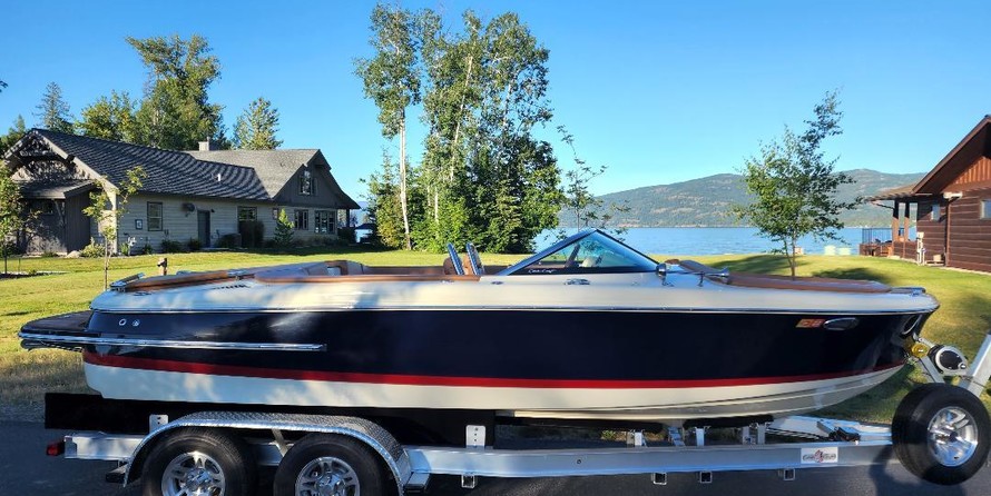 Chris-Craft Carina 21