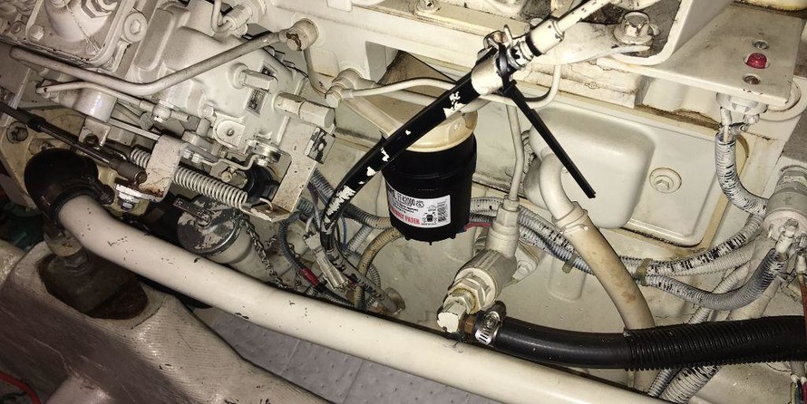 Sabre 34 Sedan Bridge