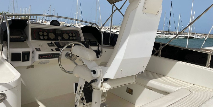Palmer Johnson cockpit motor yacht