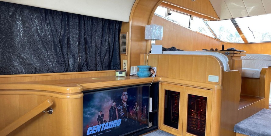 Palmer Johnson cockpit motor yacht