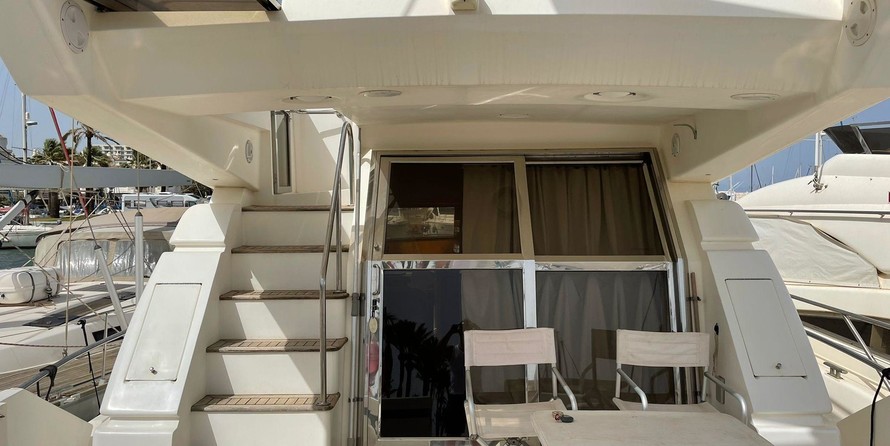 Palmer Johnson cockpit motor yacht