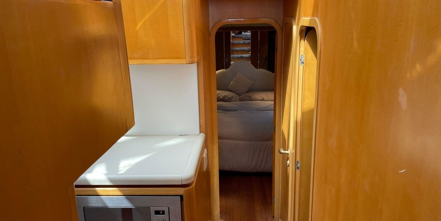 Palmer Johnson cockpit motor yacht