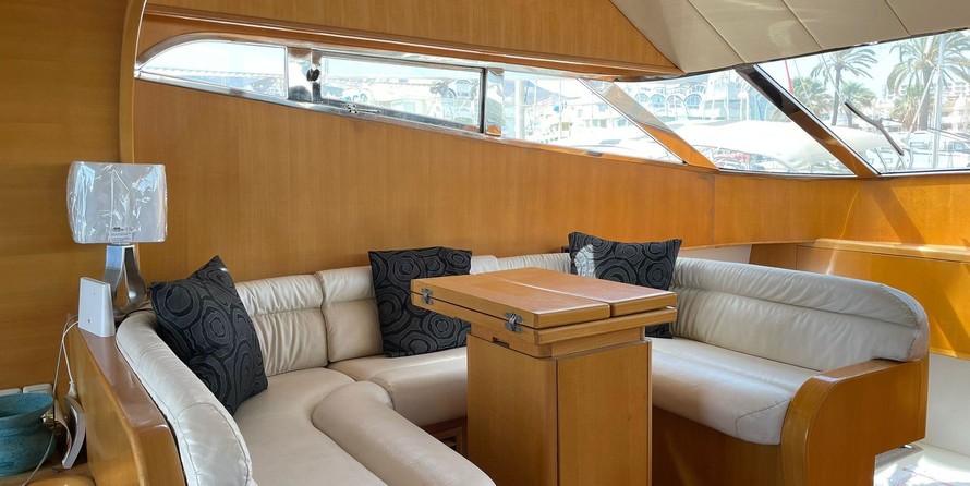 Palmer Johnson cockpit motor yacht