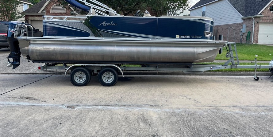 Avalon catalina 25 rf