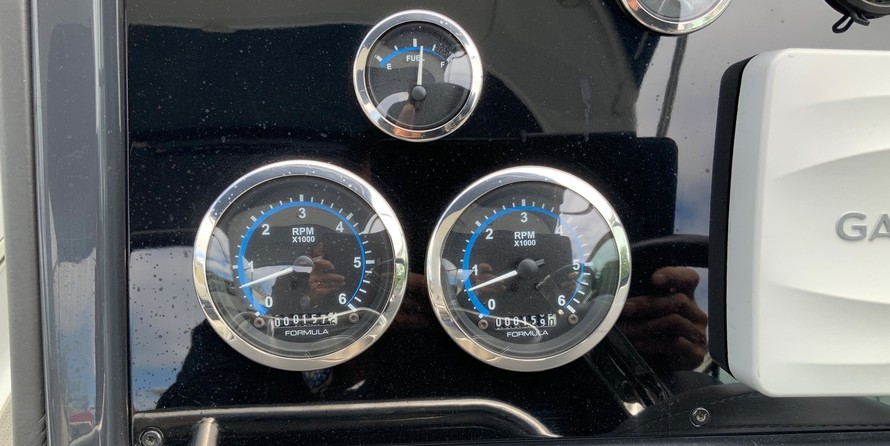 Formula 310 Bowrider