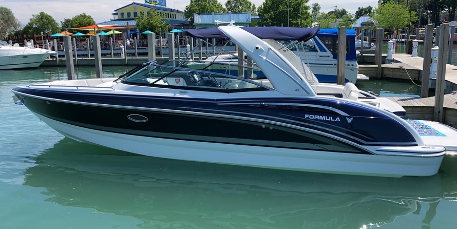 Formula 310 Bowrider