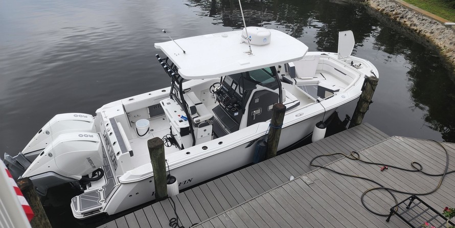 Blackfin 272 CC