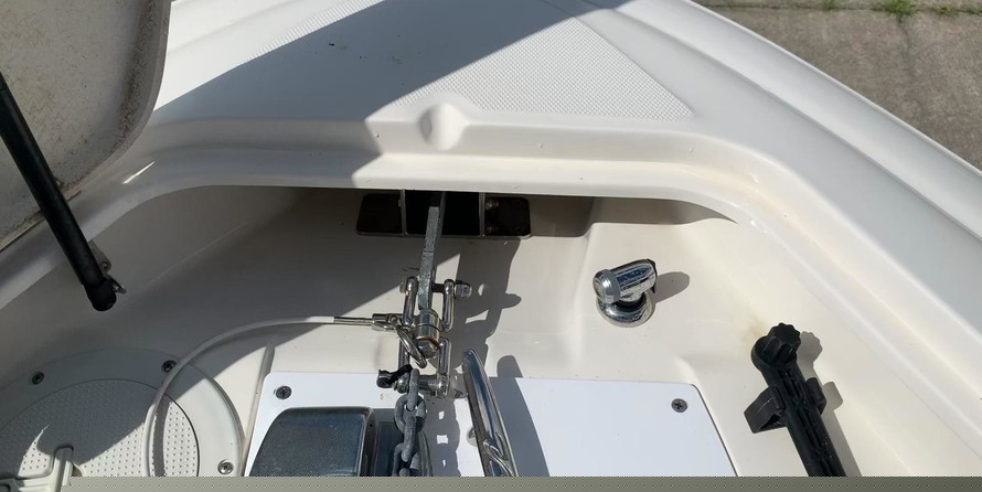 Sea Ray 270 SLX