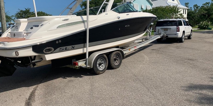 Sea Ray 270 SLX