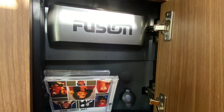 Boston Whaler 315 Conquest Pilothouse