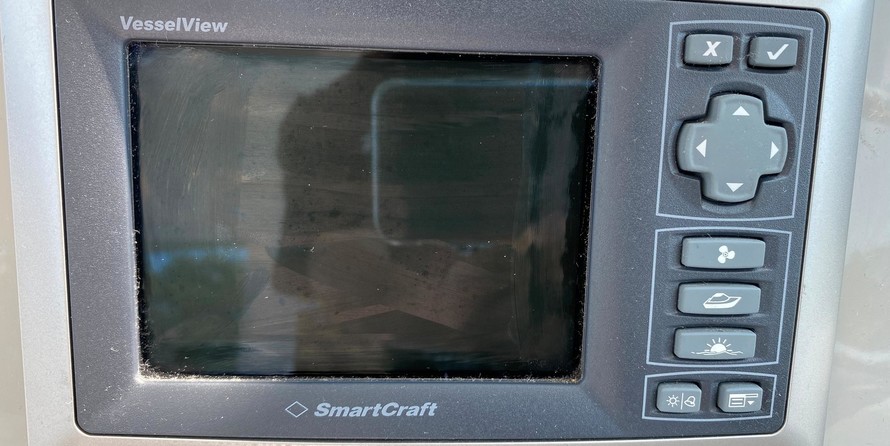 Boston Whaler 315 Conquest Pilothouse