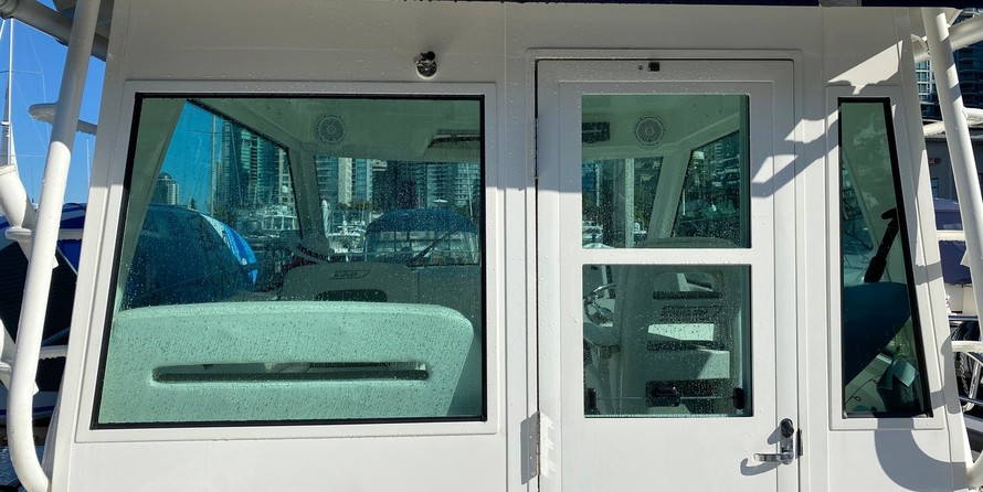 Boston Whaler 315 Conquest Pilothouse